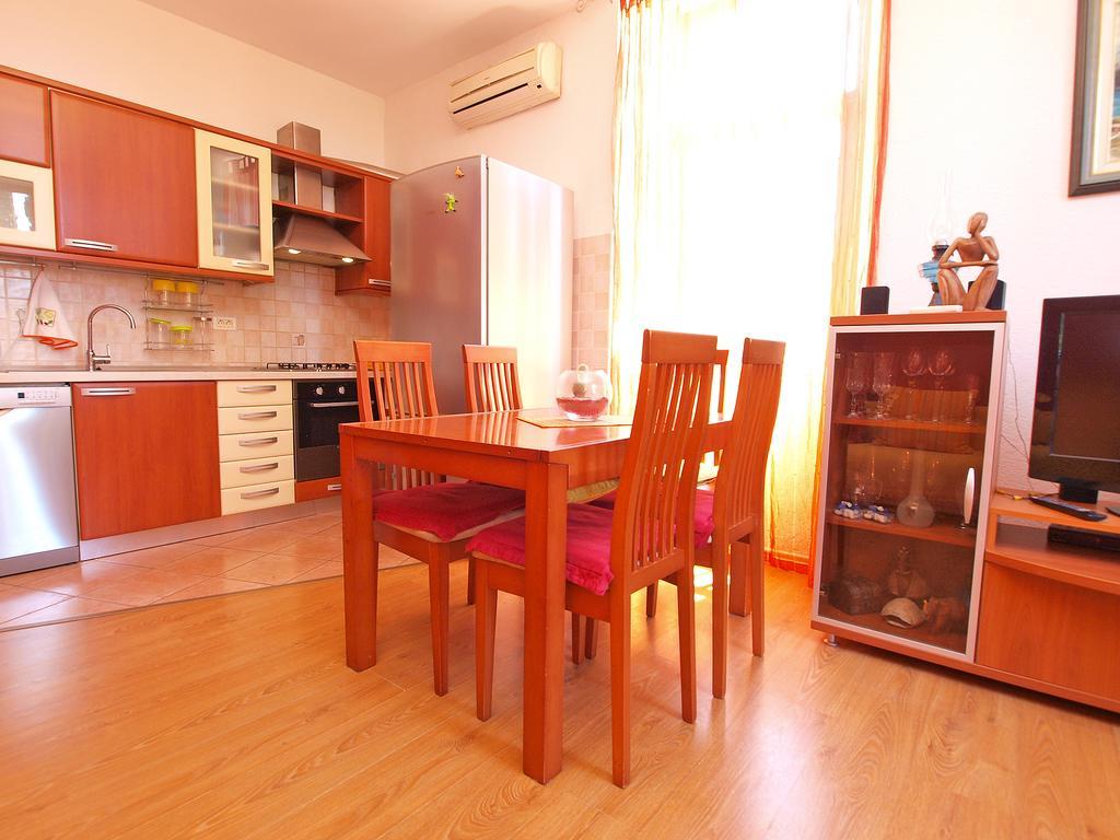 Apartments Fazanka 849 Fazana Luaran gambar